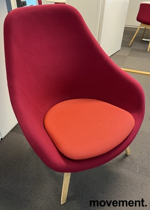 Solgt!Loungestol / lenestol i rosa stoff - 1 / 2