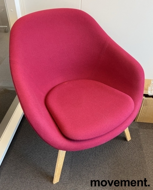 Solgt!Loungestol / lenestol i rosa stoff - 1 / 2