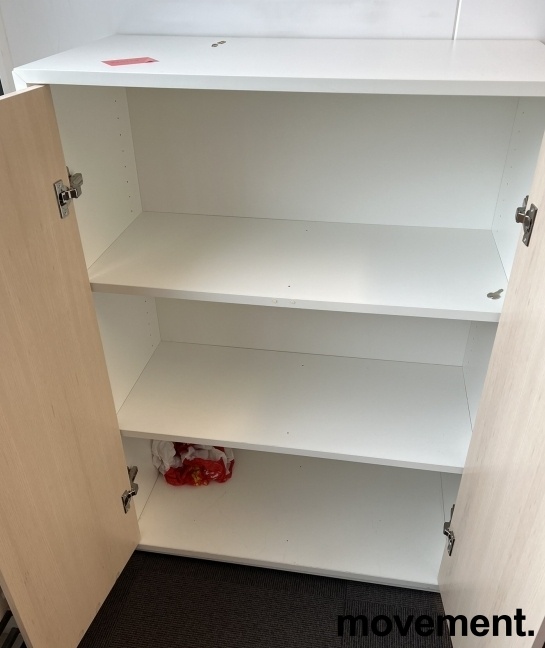 Solgt!Skap med dører fra Holmris, hvitt - 2 / 2