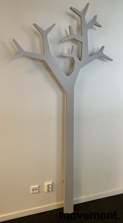 Solgt!Swedese Tree Wall stumtjener for