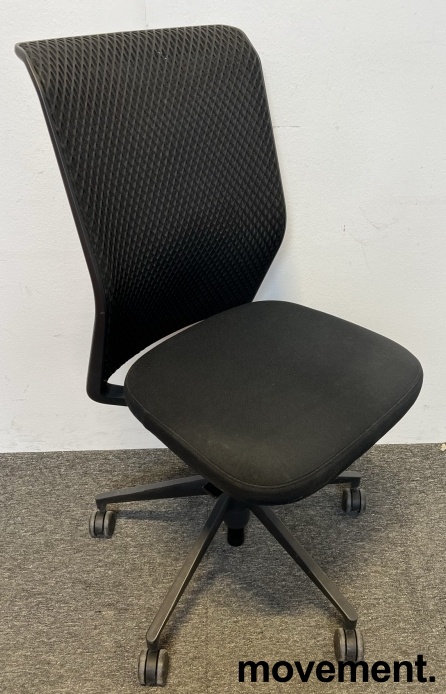 Vitra ID Mesh kontorstol i sort - 1 / 2