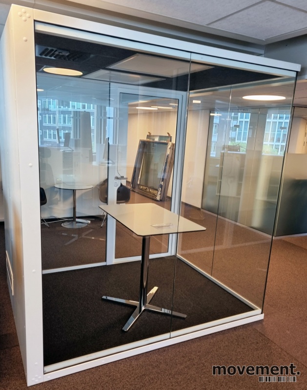 Solgt!Lydisolert møterom i glass / - 3 / 8