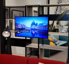 Hylle / reol / romdeler modell Combus fra Narbutas med plantekasser og TV-oppheng, bredde 235cm, NY / UBRUKT