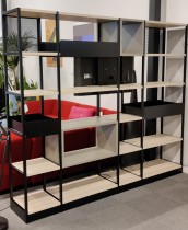 Hylle / reol / romdeler modell Combus fra Narbutas med plantekasser og TV-oppheng, bredde 235cm, NY / UBRUKT