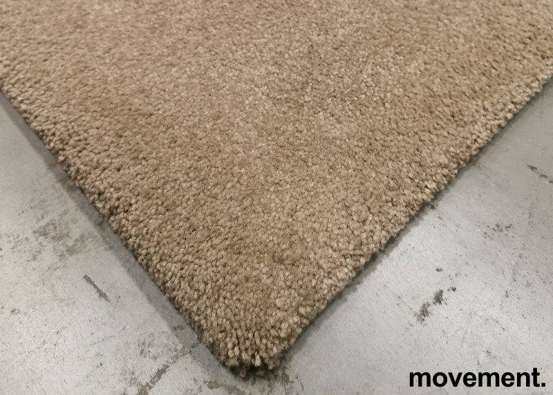 Solgt!Gulvteppe i lys beige,  300x300cm, - 3 / 3