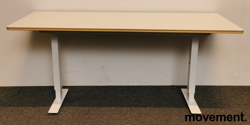 Solgt!Skrivebord / kantinebord i hvitt - 2 / 2