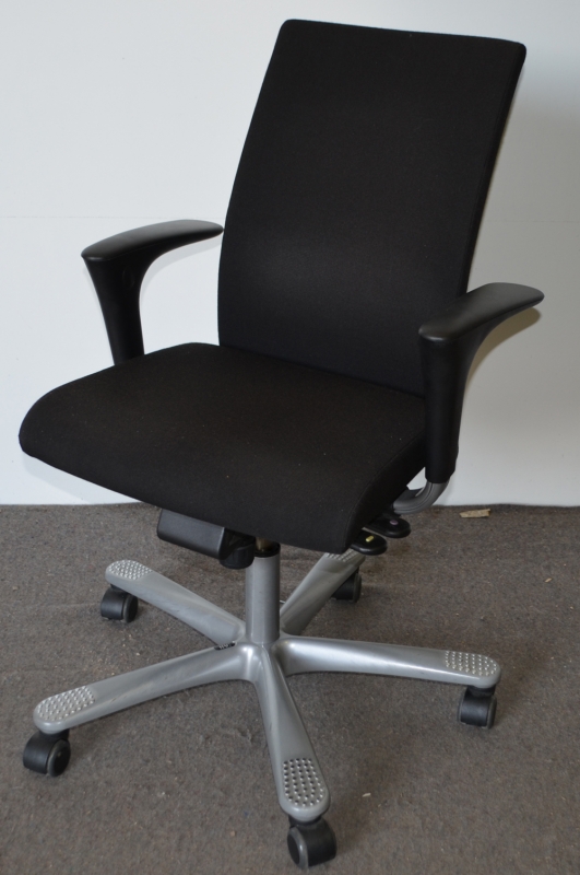 HÅG H04 Credo i sort stoff,