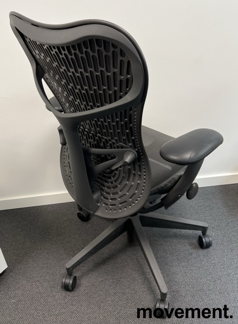 Solgt!Kontorstol i sort / sort mesh fra - 3 / 5