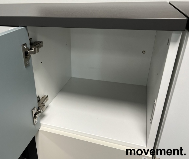 Solgt!Lukeskap fra Herman Miller i hvitt - 3 / 3