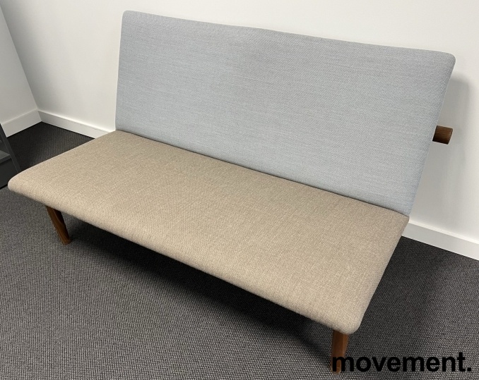 Solgt!2-seter sofa i lyst brunt / lyst - 2 / 4