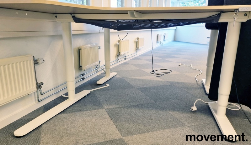 Solgt!IKEA Bekant elektrisk hevsenk i eik - 3 / 3
