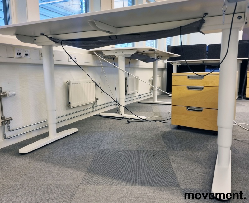 Solgt!IKEA Bekant elektrisk hevsenk - 4 / 4