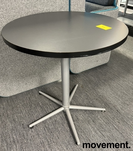 Solgt!Rundt møtebord / kantinebord i - 1 / 2