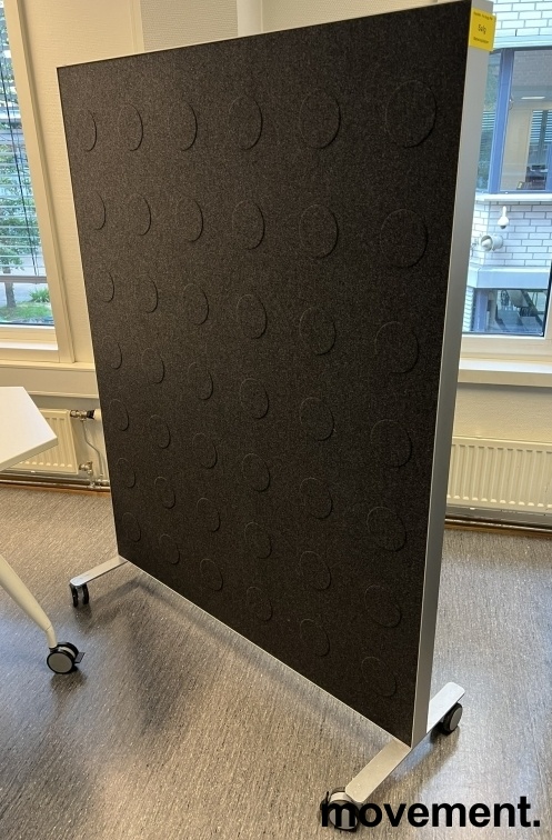 Solgt!Skillevegg på hjul fra Zilenzio, - 1 / 2