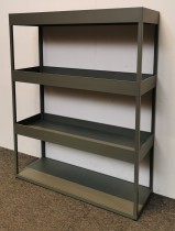 Lekker reol med hyller fra Hay, New Order-serie, 100cm bredde, 126cm Høyde, pent brukt