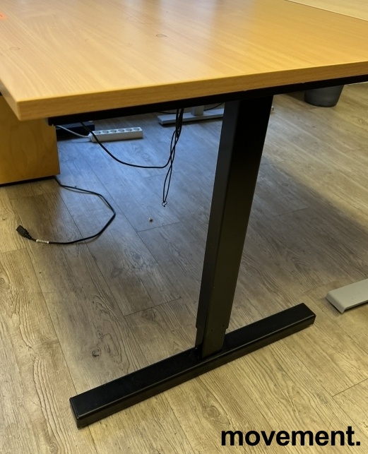 Solgt!Elektrisk hevsenk skrivebord, - 2 / 3