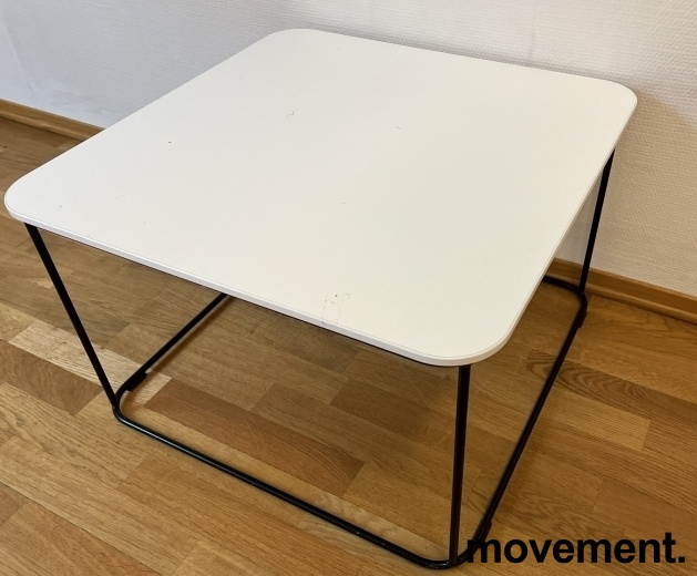 Solgt!Loungebord i hvit laminat /