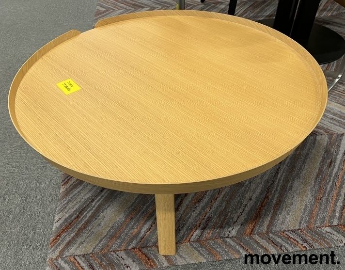 Solgt!Loungebord i eik finer fra Muuto, - 1 / 2
