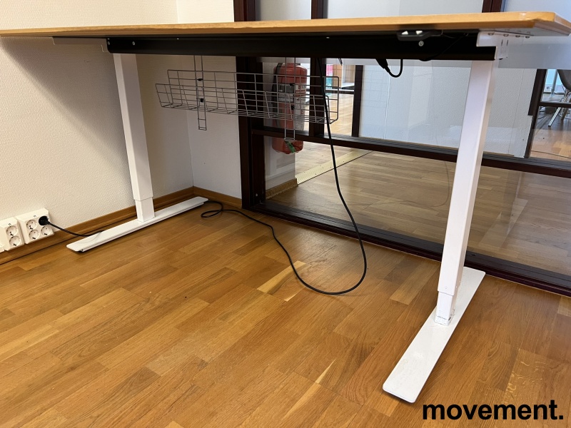 Solgt!Skrivebord med elektrisk hevsenk - 3 / 5