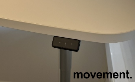 Solgt!Elektrisk hevsenk skrivebord fra - 2 / 3