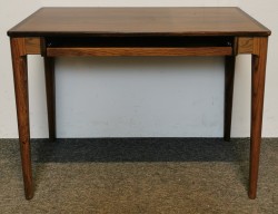 Kompakt skrivebord / konsollbord, Bali-serie, 100x45cm, uttrekkbar plate for tastatur etc., pent brukt