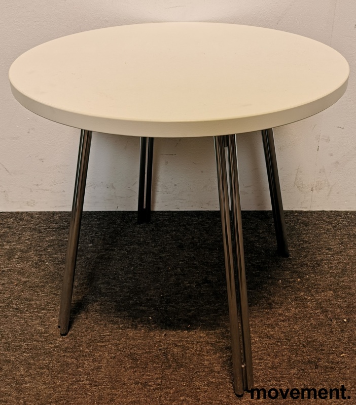 Solgt!Loungebord / sofabord i hvitt fra - 1 / 2