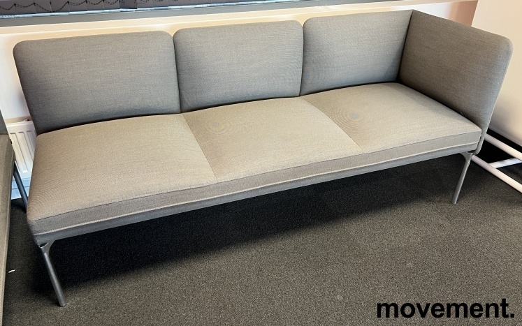 Solgt!3-seter sofa / lounge i grått stoff - 1 / 3