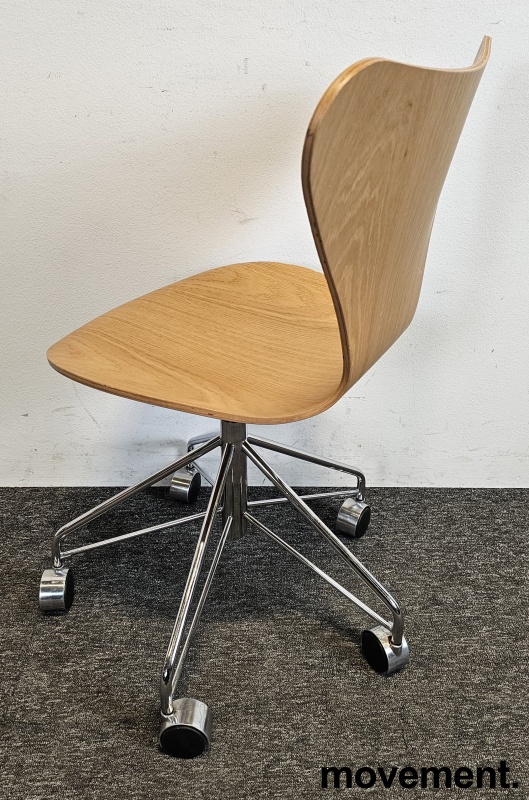 Solgt!Arne Jacobsen 7er-stol / syver-stol - 2 / 4