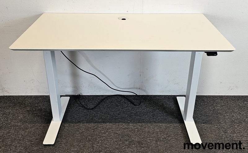 Solgt!Skrivebord med elektrisk hevsenk i - 2 / 3