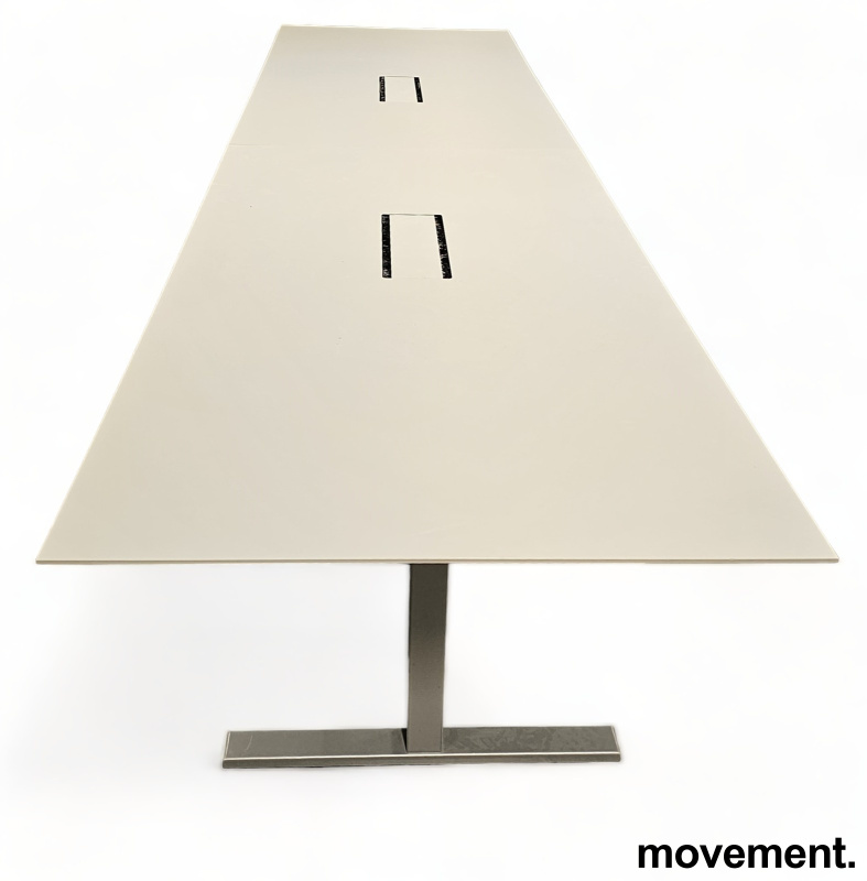 Solgt!Møtebord / konferansebord i hvit / - 1 / 3