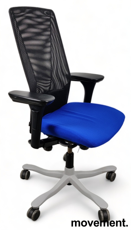 Solgt!Kontorstol: Kinnarps 5000-serie i - 1 / 4