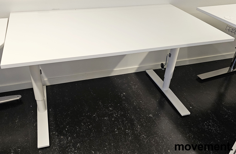 Kompakt skrivebord 140x80cm i - 3 / 3