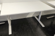 Solgt!Kompakt skrivebord 140x80cm i - 3 / 3