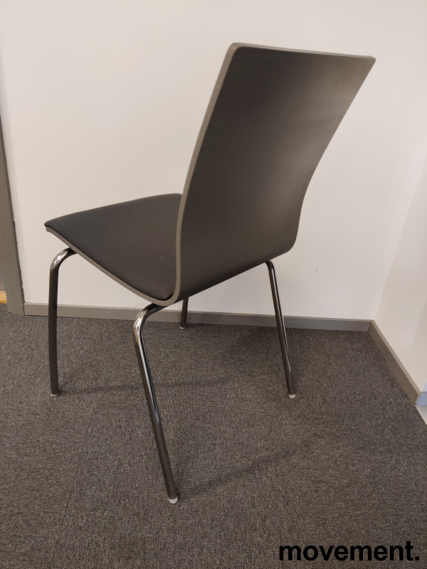 Solgt!Konferansestol fra EFG i gråbeiset - 2 / 3