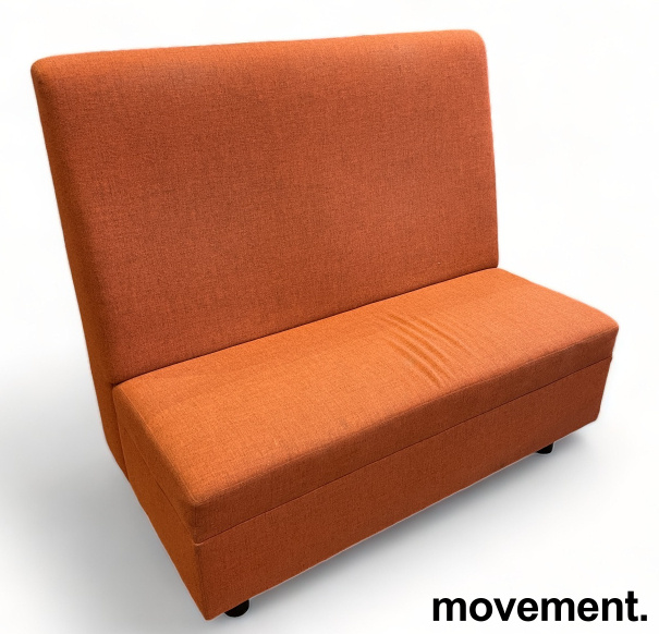 2-seter kantinesofa i orange stoff - 1 / 2