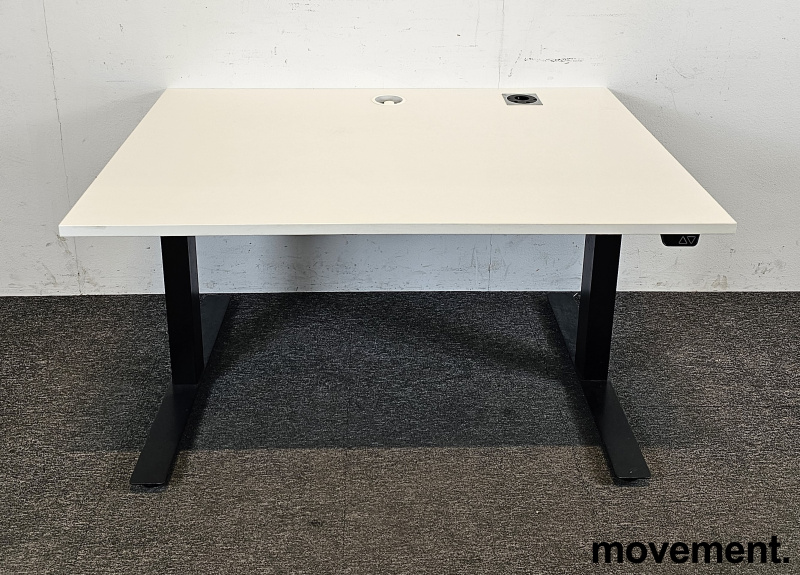 Solgt!Skrivebord med elektrisk hevsenk i - 2 / 3