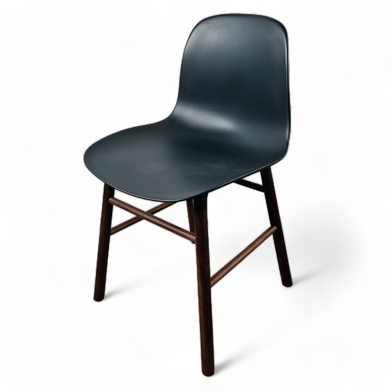 Konferansestol / møteromsstol i dyp