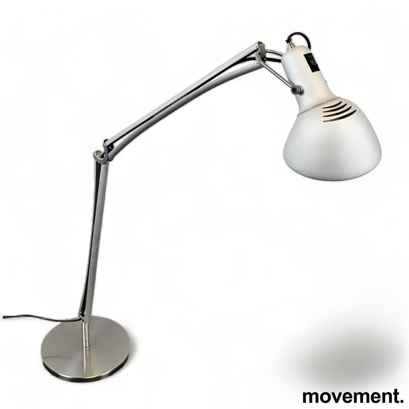 Skrivebordslampe i aluminium fra - 1 / 4