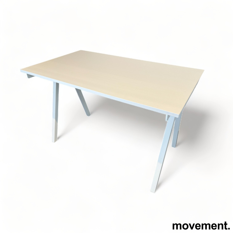 Solgt!IKEA Trotten skrivebord i hvitt, - 1 / 2
