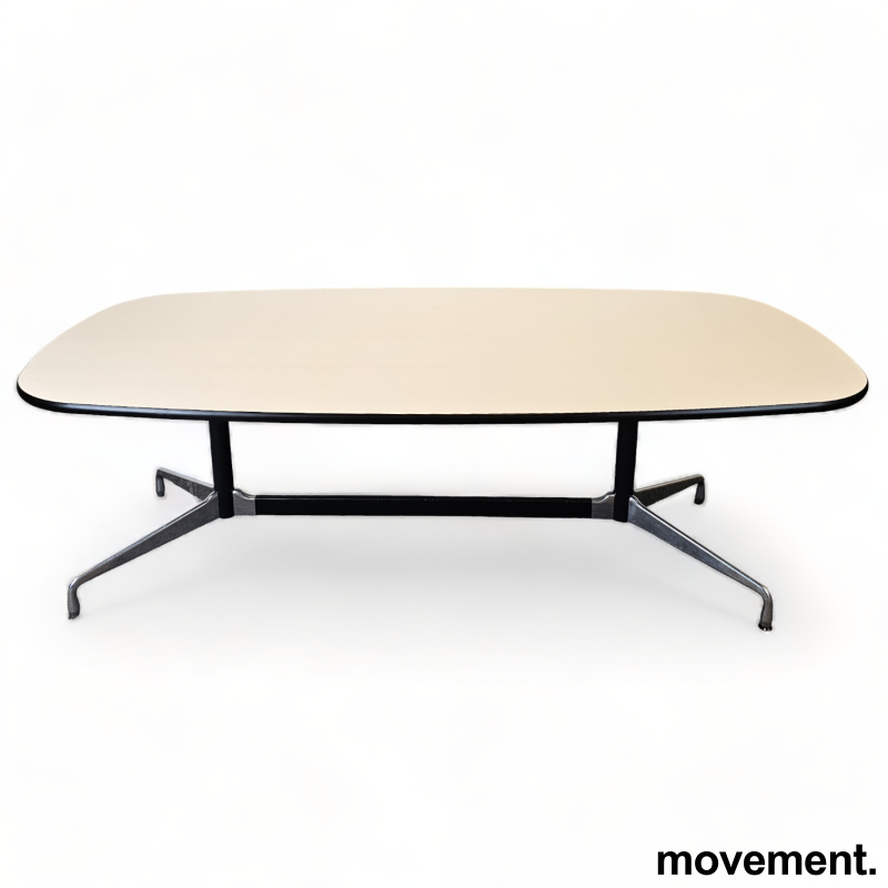 Solgt!Møtebord Vitra Eames Segmented - 1 / 3
