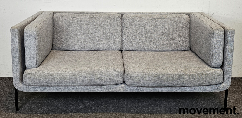 Solgt!2-seter sofa i lys grått stoff, - 2 / 3