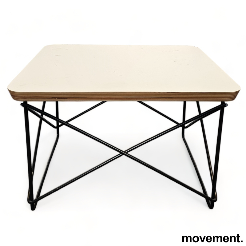 Solgt!Lite loungebord / lite sofabord i - 1 / 4