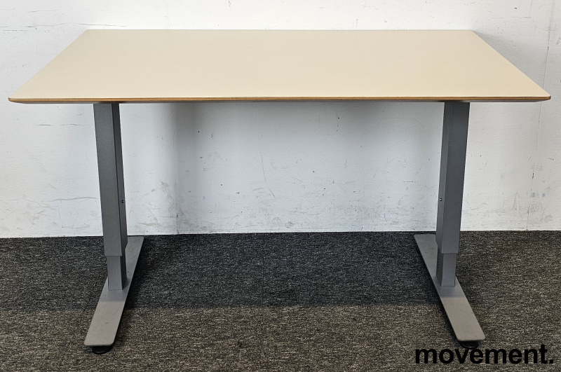 Solgt!Skrivebord fra EFG i lys beige / - 2 / 3
