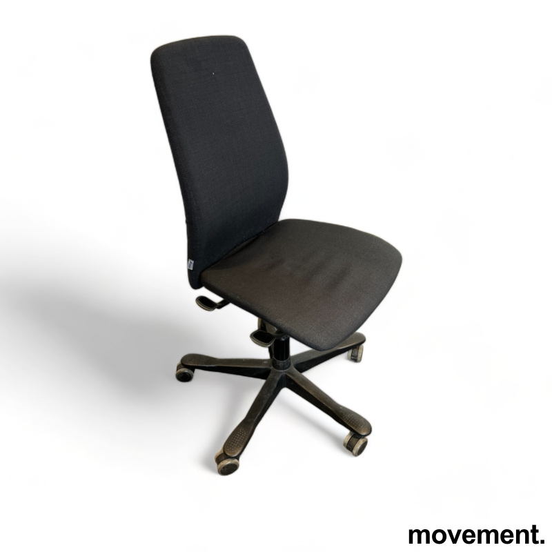 Solgt!Kontorstol: Kinnarps 5000-serie i - 1 / 2
