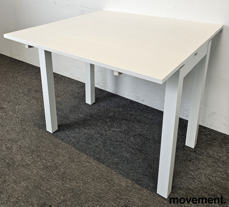 Solgt!Lite uttrekkbart spisebord i hvit - 4 / 4