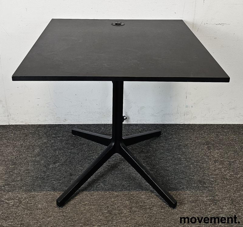 Solgt!Lite arbeidsbord / kafebord / - 2 / 4