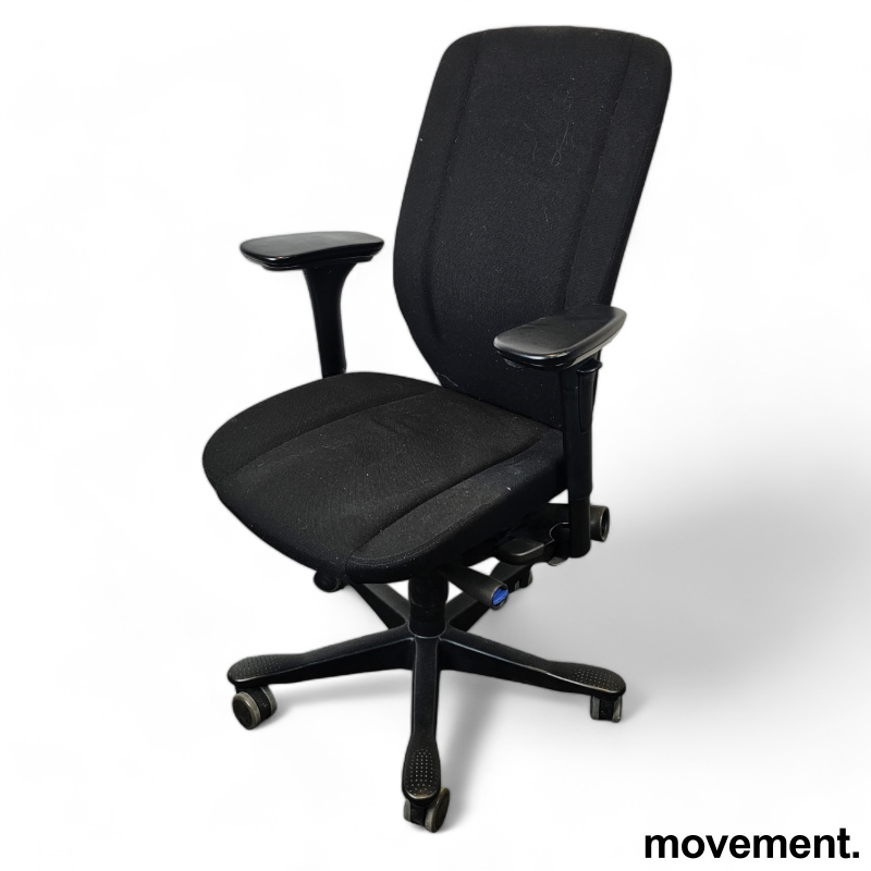 Solgt!Kontorstol: Kinnarps 9000-serie i - 1 / 4