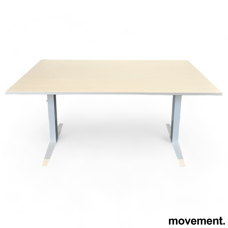 Solgt!Skrivebord / arbeidsbord i hvitt / - 1 / 2