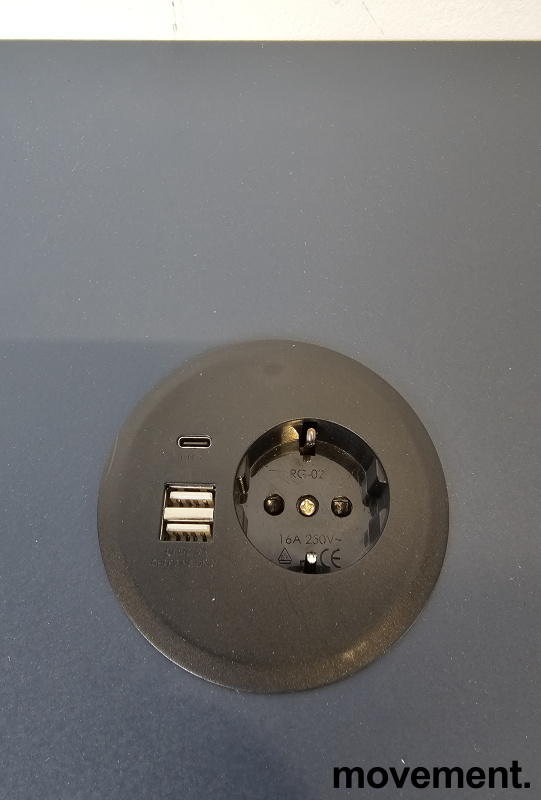 Solgt!Skrivebord med elektrisk hevsenk i - 4 / 4