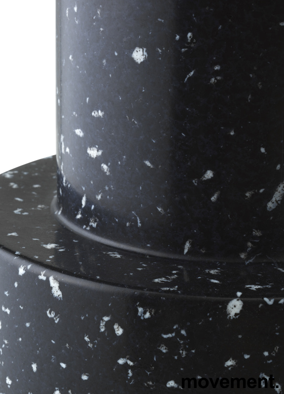Solgt!Sittepuff i resirkulert materiale, - 2 / 3